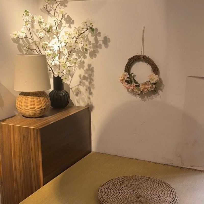 MODEL LUTO Bordslampa